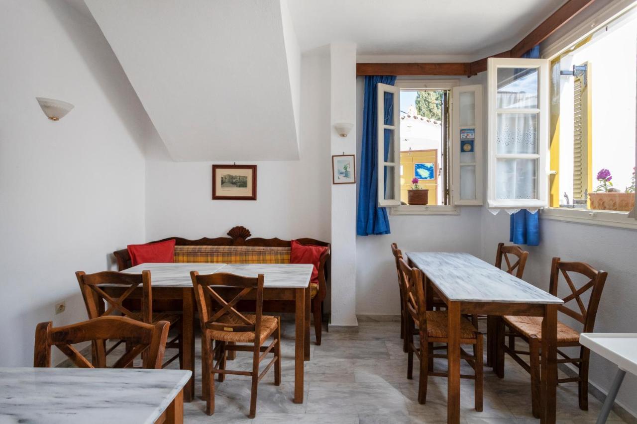 Villa Kalomira Spetses Town Exterior photo